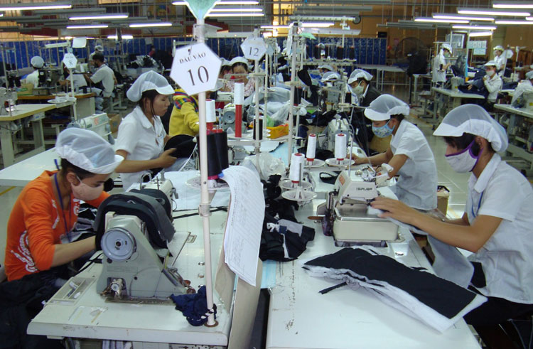 Hưng Yên: Ưu tiên công nghiệp hỗ trợ dệt may